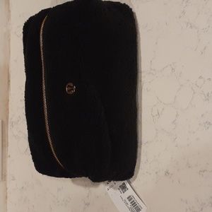 Lululemon Feeling ready fleece pouch